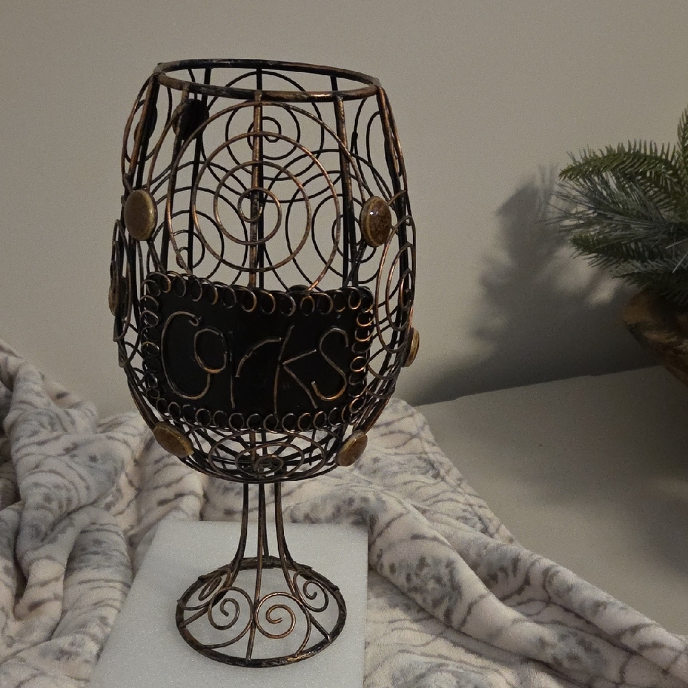 Decorative Wire Wine Cork Holder - Like New